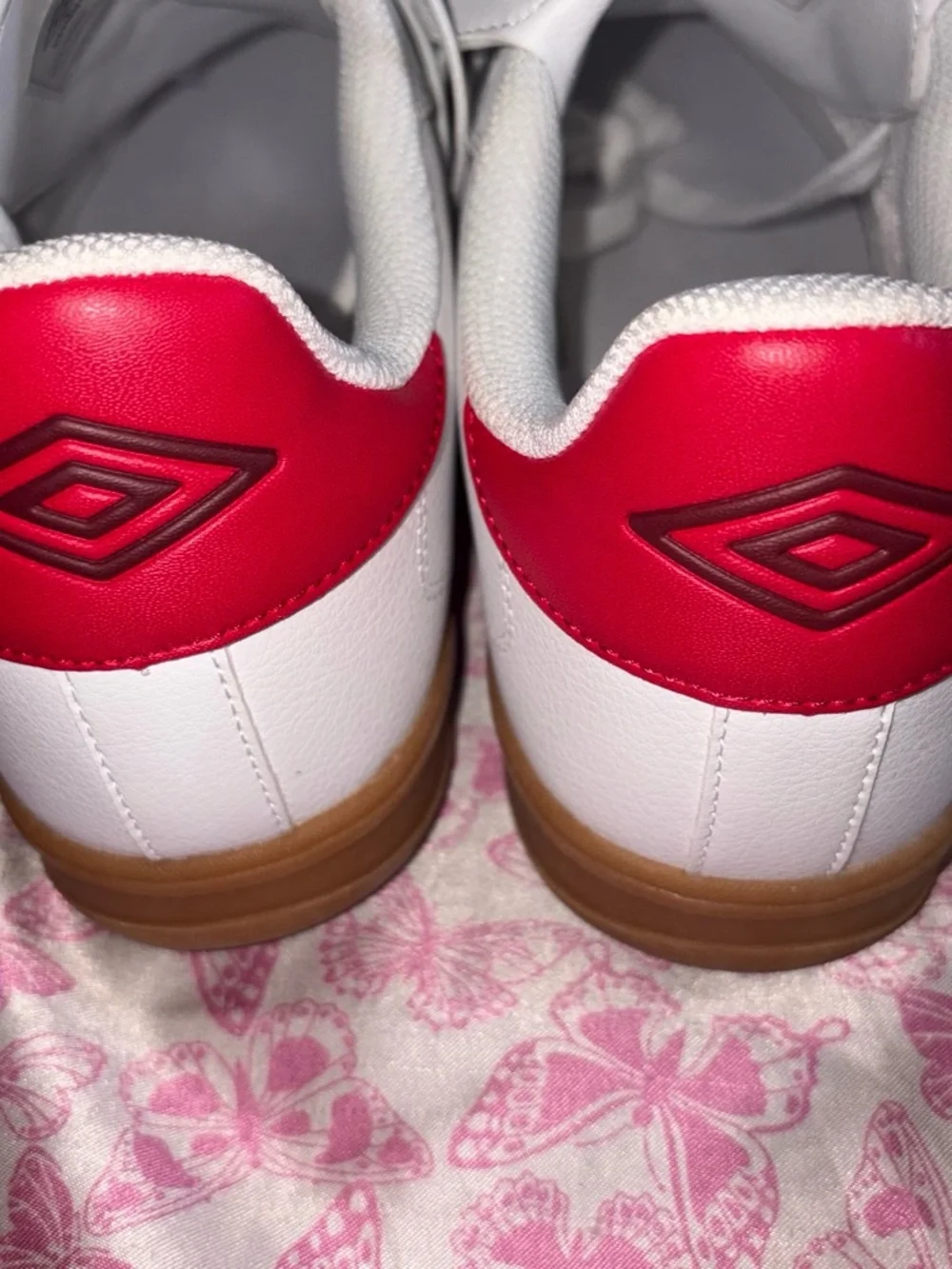 Umbro low profile